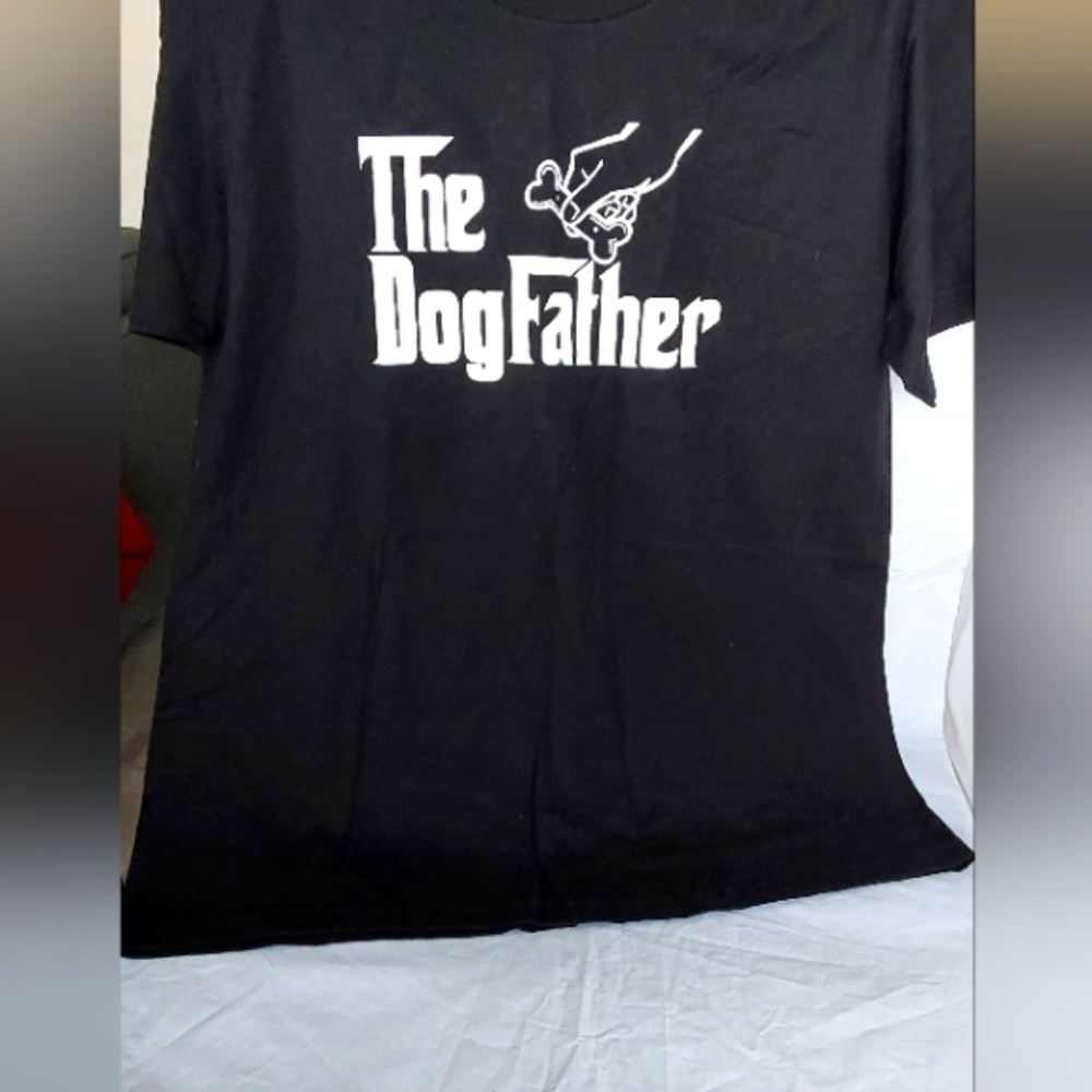 TH3 DOG FATHER BLK &‎ WHITE MEN'S  T SHIRT  SIZE XL